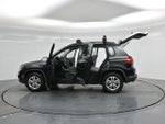 2017 Tiguan Thumbnail 34
