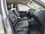 2017 Tiguan Thumbnail 23