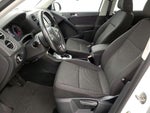 2015 Tiguan Thumbnail 11