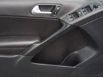 2017 Tiguan Thumbnail 19