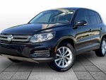 2017 Tiguan Thumbnail 1