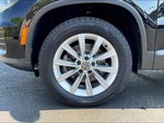 2017 Tiguan Thumbnail 9