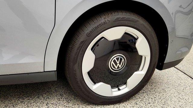2025 Volkswagen Id. Buzz - $50,995