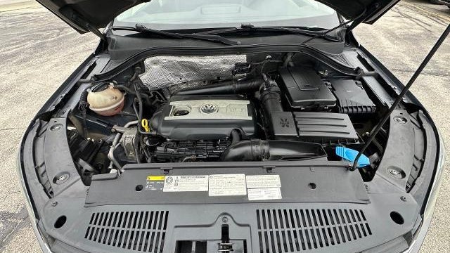 2014 Volkswagen Tiguan S 4Motion