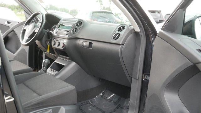 2014 Volkswagen Tiguan S 4Motion