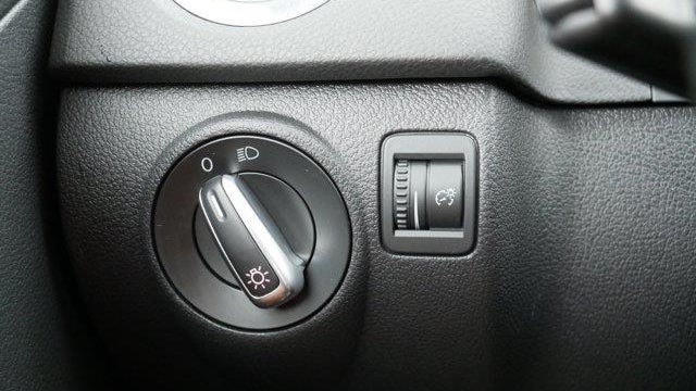 2014 Volkswagen Tiguan S 4Motion