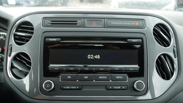 2014 Volkswagen Tiguan S 4Motion