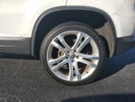 2016 Tiguan Thumbnail 5
