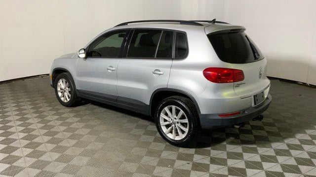 2018 Volkswagen Tiguan Limited 2.0T 4Motion