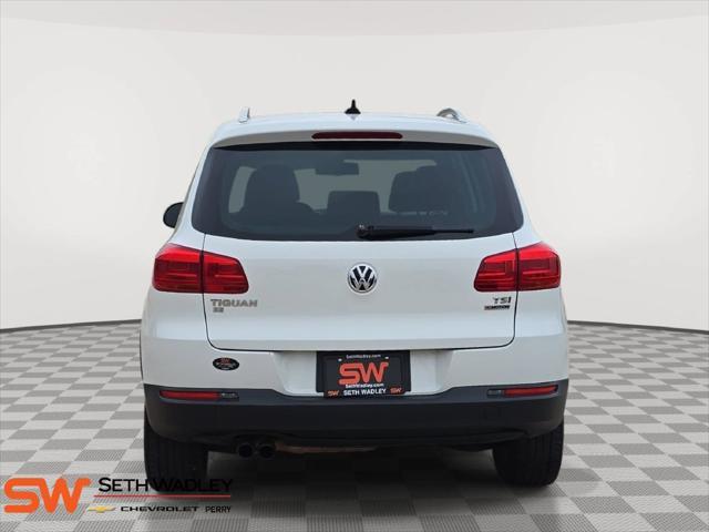 2016 Volkswagen Tiguan - $11,780