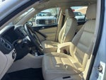 2018 Tiguan Limited Thumbnail 9