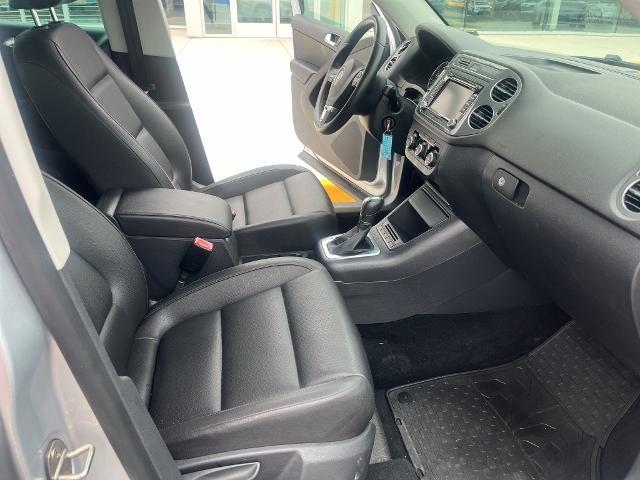 2012 Volkswagen Tiguan - $9,199