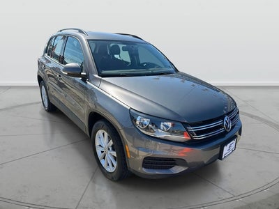 2018 Volkswagen Tiguan Limited AWD 2.0T 4motion 4DR SUV