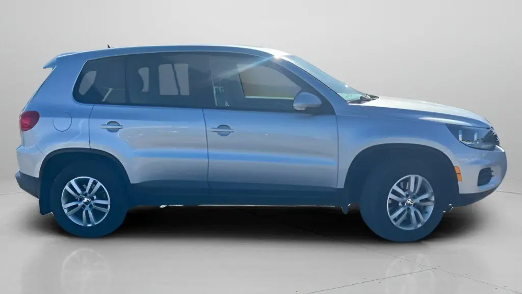 2013 Volkswagen Tiguan S 4Motion