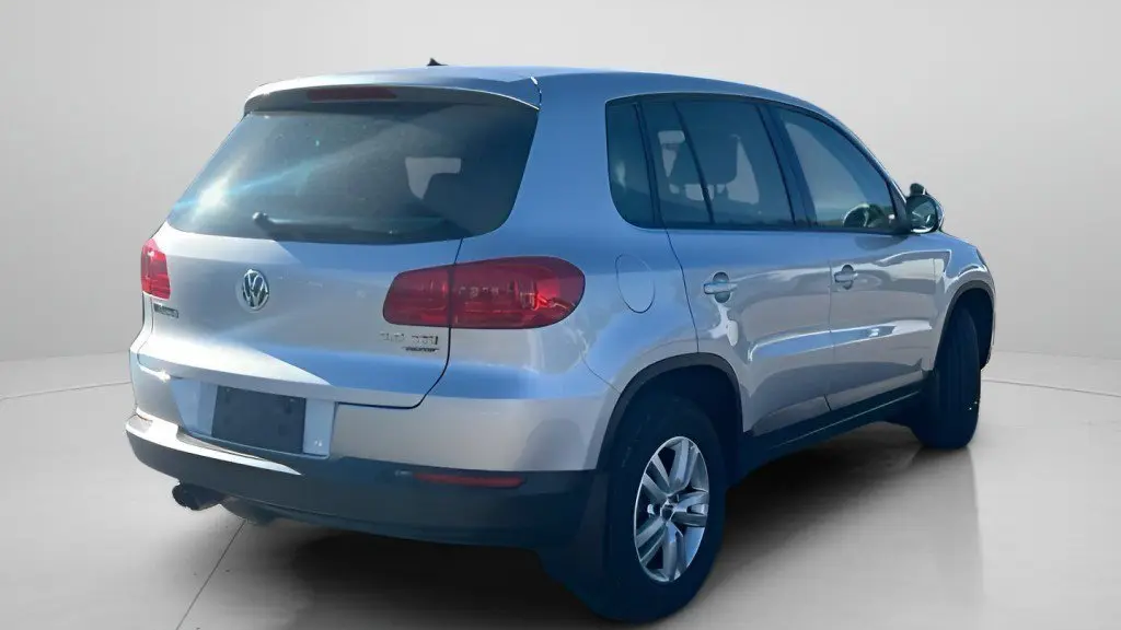 2013 Volkswagen Tiguan S 4Motion