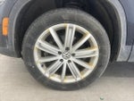 2016 Tiguan Thumbnail 7