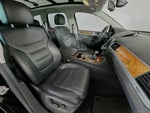 2013 Touareg Thumbnail 14