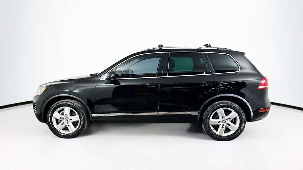 2013 Volkswagen Touareg TDI Sport