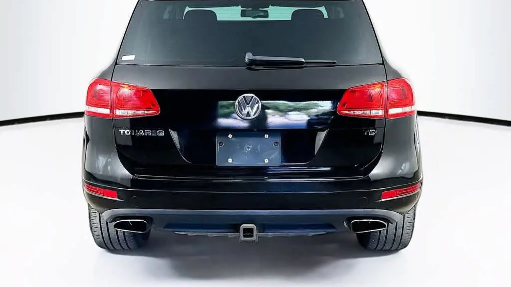 2013 Volkswagen Touareg TDI Sport