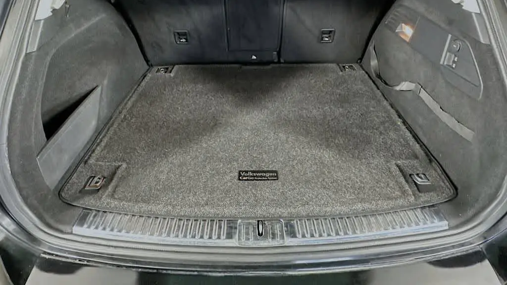 2013 Volkswagen Touareg TDI Sport