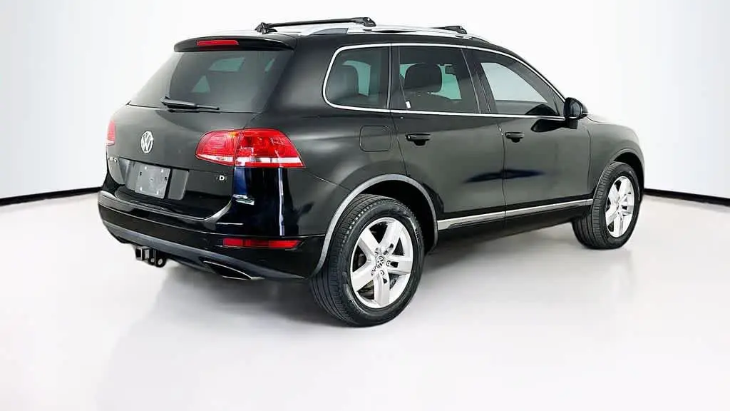 2013 Volkswagen Touareg TDI Sport