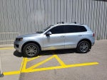 2016 Touareg Thumbnail 1