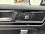 2016 Touareg Thumbnail 28