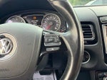 2016 Touareg Thumbnail 32