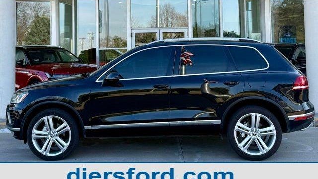 Preowned 2016 Volkswagen Touareg TDI Sport for Sale