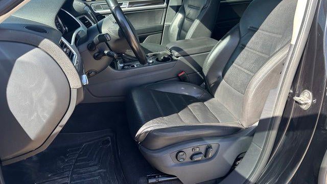 2016 Volkswagen Touareg TDI Sport
