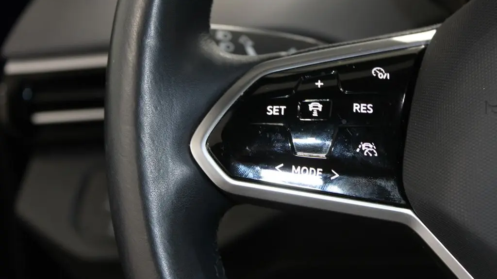 2022 Volkswagen ID 4  Pro S