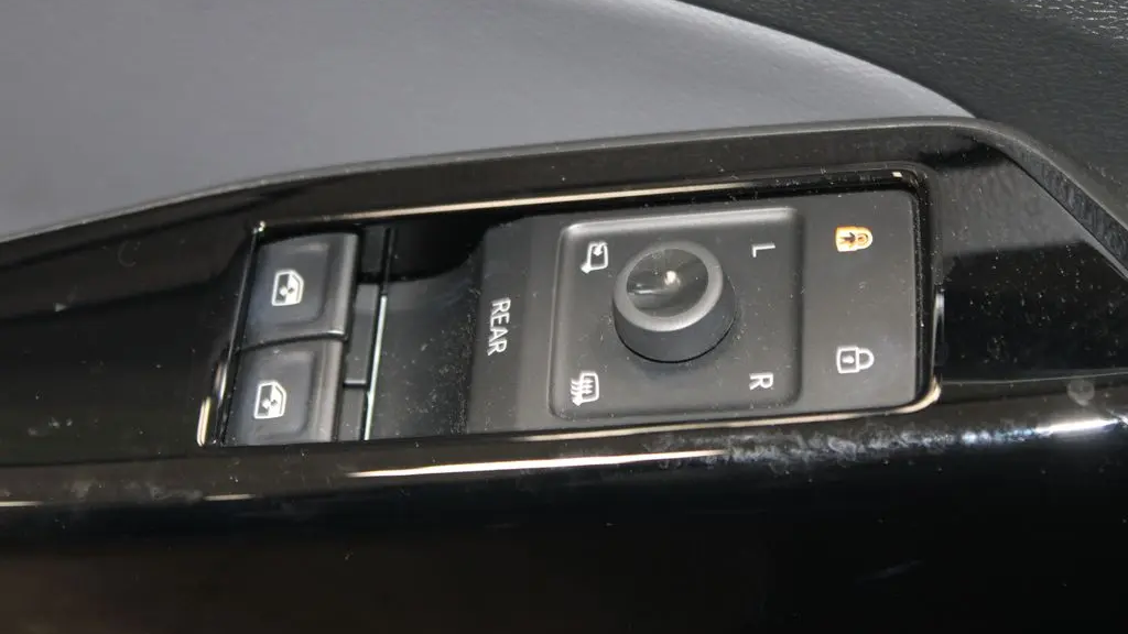 2022 Volkswagen ID 4  Pro S