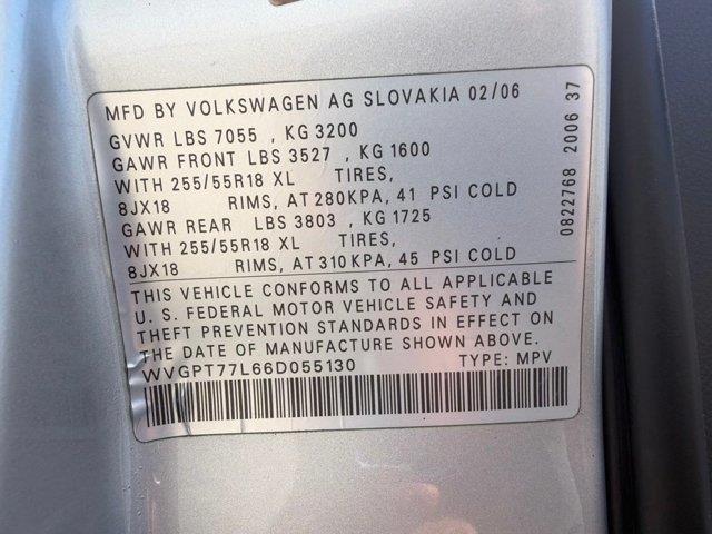 2006 Volkswagen Touareg - $15,698