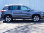 2017 Tiguan Thumbnail 2