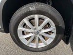 2017 Tiguan Thumbnail 38