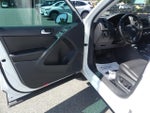 2017 Tiguan Thumbnail 9