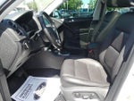 2017 Tiguan Thumbnail 10