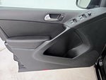 2017 Tiguan Thumbnail 12