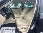 2017 Tiguan Thumbnail 24