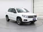 2017 Tiguan Thumbnail 1