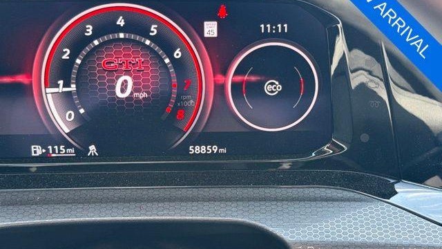2022 Volkswagen Golf GTI SE