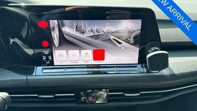 2022 Volkswagen Golf GTI SE