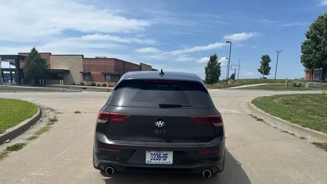 2022 Volkswagen Golf GTI SE