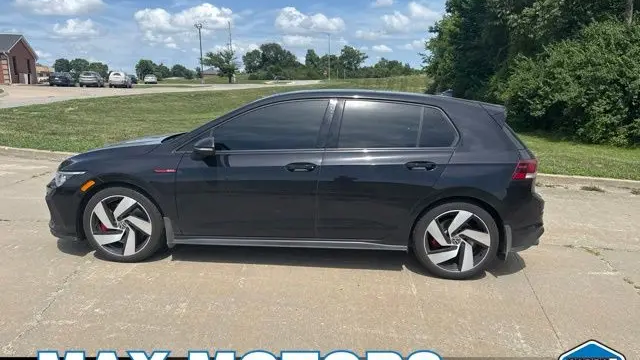 2022 Volkswagen Golf GTI SE