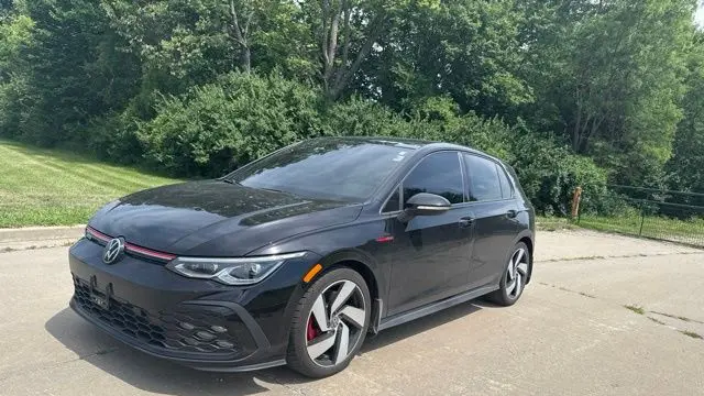 2022 Volkswagen Golf GTI SE