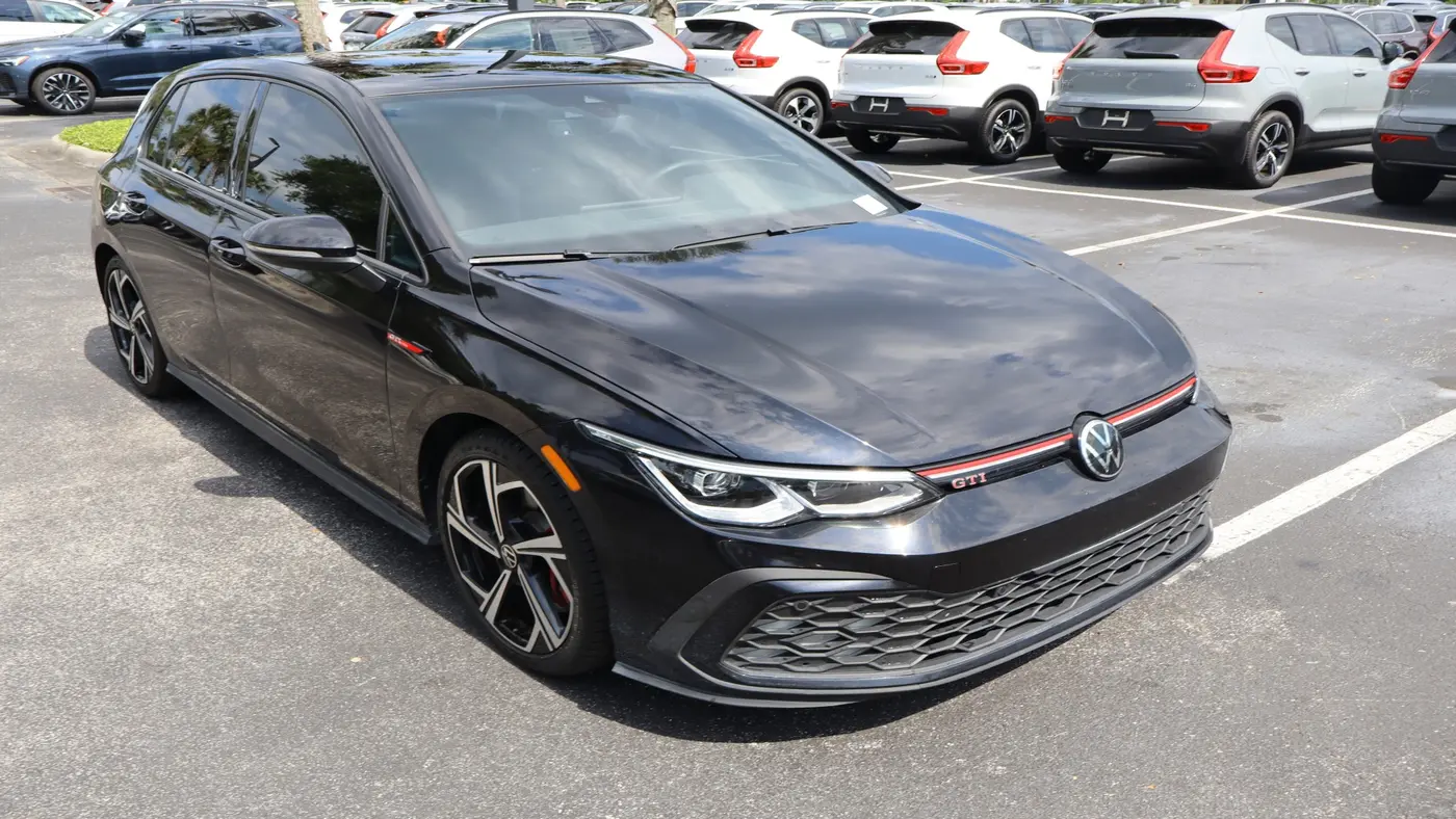 Preowned 2024 Volkswagen Golf GTI SE for Sale