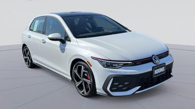 2025 Volkswagen Golf GTI SE