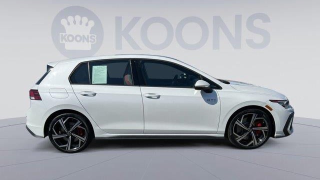 2025 Volkswagen Golf GTI SE