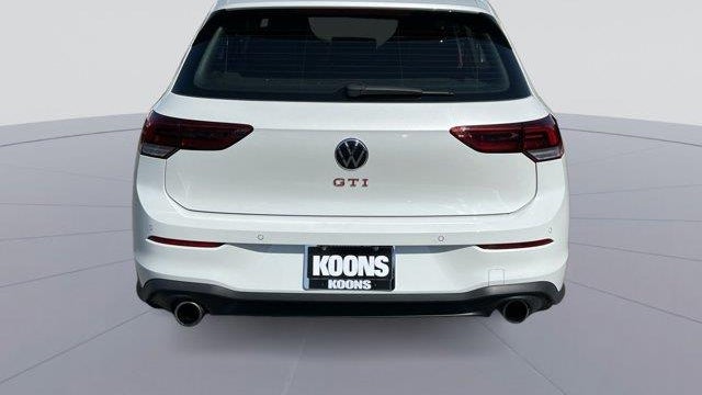 2025 Volkswagen Golf GTI SE