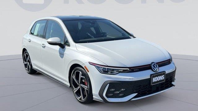 2025 Volkswagen Golf GTI SE